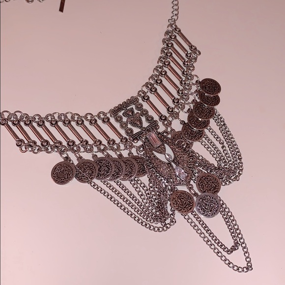 Necklace - Picture 2 of 3